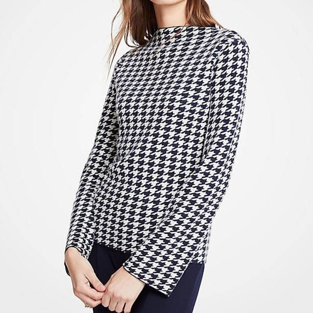 Ann Taylor Women's White Blue Wool Mock Neck Houndstooth Sweater Size Large